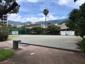 熱海海浜公園内広場