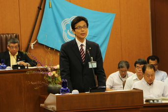 写真：平成26年9月市議会定例会所信表明演説