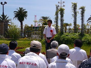 写真：ATAMIジャカランダ・フェスティバル2016オープニングセレモニーに参加する市長の様子