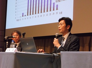 写真：アメニティフォーラムに参加する市長の様子