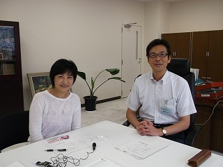 写真：FM熱海湯河原「齊藤栄熱海市長本音トーク」収録の様子1