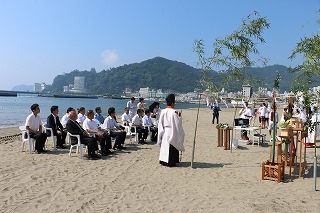 写真：熱海サンビーチウォーターパークオープン式典の様子1