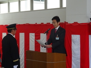 写真　消防団第4分団 消防ポンプ自動車配備式