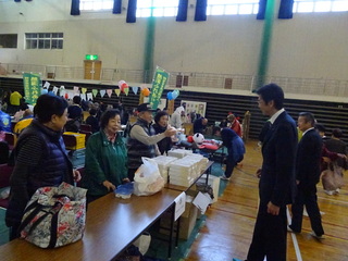 写真　福祉まつり　見学