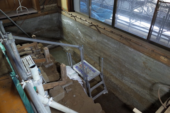 附上屋 耐震補強工事 基礎範囲掘削中