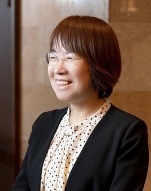 講師：鈴木　まり子 氏