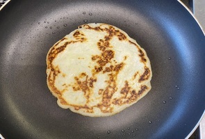 生地を焼く