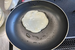 生地を焼く