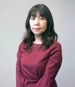 R7-4 日下 真美氏